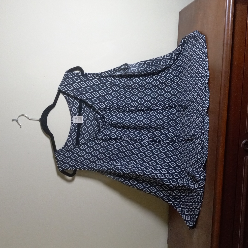 Terra & Sky Sleeveless Geometric Top 1X